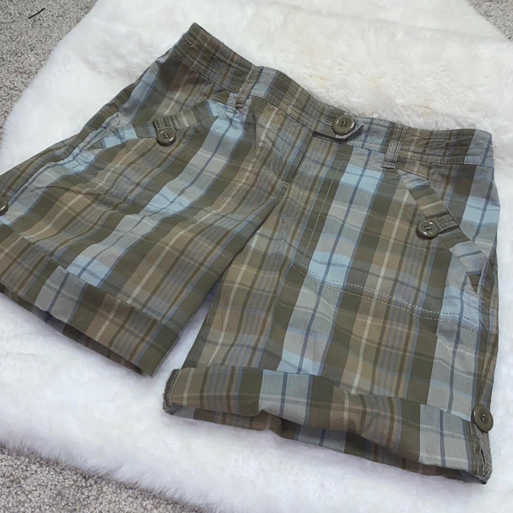 Revolution by Rickies green and blue plaid shorts with buttons